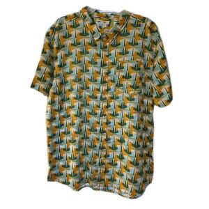 NEW DIP‎ Men's Casual  Shirt Bottom Down Size XL Multicolored Geometrical